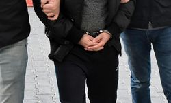İzmir’de uyuşturucu ticaretine darbe! Evden binlerce hap çıktı