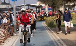 İzmir’de Cumhuriyet Bayramı'na özel etkinlik: Konak’tan İnciraltı’na pedal çevirdiler!