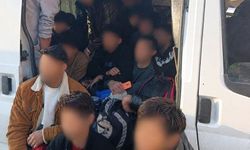 İzmir’de otoyol gişelerinde 34 düzensiz göçmen yakalandı