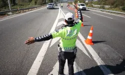 İzmir'deki sürücüler dikkat! Kordon'da ulaşım kilitlendi: 24 saatlik yol kapatma kararı!