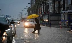 İzmir’e sarı kodlu yağış uyarısı! Ani sel ve su baskınına dikkat