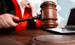 Hastalık raporuna verilen disiplin cezası iptal edildi: Memurları yakından ilgilendiren emsal karar!