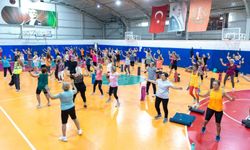 İzmir'de her sabah ücretsiz sporun adresi belli oldu!