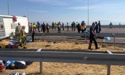 Manisa'da tır ile yolcu otobüsü çarpıştı! Çok sayıda ölü ve yaralılar var