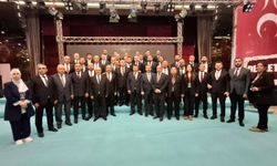 MHP İzmir’de ‘dev kadro’ görevde: Çiftçisi de var akademisyeni de!