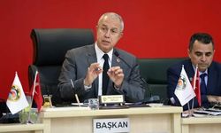 Alanya Belediye Başkanı Osman Tarık Özçelik CHP'den neden istifa etti?