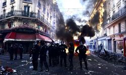 Paris’e gidecekler dikkat! Fransa’da protesto alarmı: İşte eylem tarihleri ve en riskli bölgeler