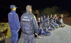 Radardan kaçamadılar: Urla'da gece yarısı operasyonu!