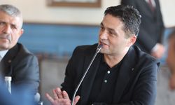 Serkan Acar’dan Cemil Tugay’a destek mesajı: “İzmir için güzel hizmetler yapacağız”