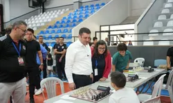 Torbalı’da Cumhuriyet coşkusu satrançla taçlandı: 220 sporcu şampiyonluk için yarıştı!