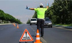 İleri sürüş uzmanı Mert İntepe'den uyarı: Artık radar cezaları eskisi gibi yüzde 10 toleranslı değil