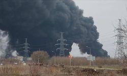 Ukrayna’dan Rusya’daki petrol tesisine saldırı: 4 tank vuruldu