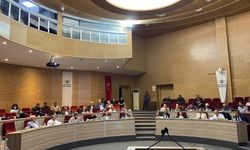 Gaziemir Meclisi’nde peş peşe sert çıkışlar: Fon soruşturması da gündemde!