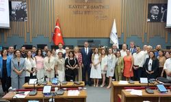 YENİ Parti'den İzmir Büyükşehir Meclisi’nde Başkanvekili oylaması! İnanç mı, Saatli mi?