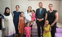 Bornova’da Başkan Eşki vatandaşın kapısını çaldı: Kent Bostanı konuşuldu