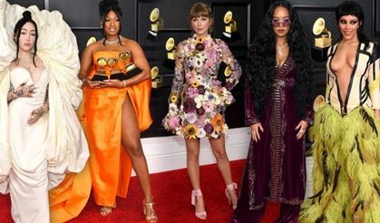 2021 Grammy Ödülleri'nde kırmızı halı şıklığı