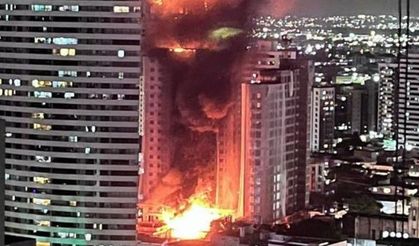 Brezilya'da 33 katlı inşaat halindeki binada yangın! Alevler kontrol altına alındı
