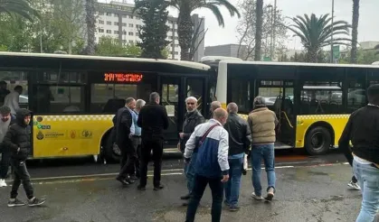 Fatih'te trafik kazası: İETT otobüsleri çarpıştı! Yaralılar var!