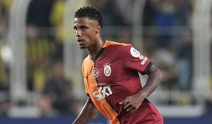 Galatasaraylı yıldız futbolcudan kötü haber: 2 hafta forma giyemeyecek!