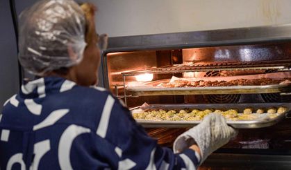 İzmir’de emekliler sağlıklı mutfakta buluştu!