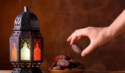 İzmir'de ilk sahur ne zaman, iftar saat kaçta yapılacak?