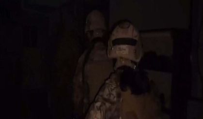 İzmir merkezli suç örgütü operasyonu: 193 tabanca ele geçirildi, 7 kişi tutuklandı