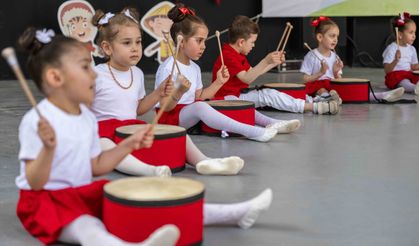 İzmir Bornova'da 23 Nisan gösterisine tam puan! Başkan Eşki'den özgüven mesajı