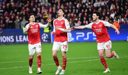 Premier Lig'de şampiyon Arsenal: 22 yıllık hasret son buldu!