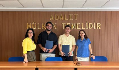 İzmir Demokrasi Üniversitesi öğrencilerinden büyük başarı! Deniz hukuku yarışmasında birincilik kazandılar