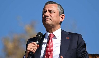 Özgür Özel tüm belediye başkanlarıyla dijital zirvede!