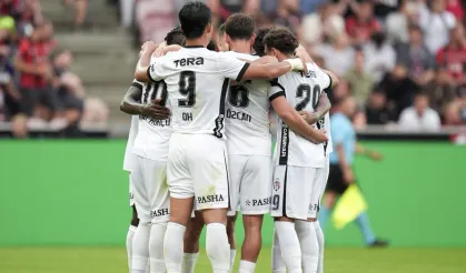 Beşiktaş Avrupa Ligi'nde tur atladı! Midtjylland'ı deplasmanda geçerek 3. ön eleme turuna yükseldi