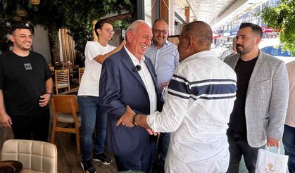 AK Partili Hüseyin Uzun sahaya indi! Karabağlar'da esnafın nabzını tuttu