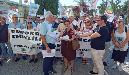 İzmir'de üç büyük emekli sendikası sermaye politikalarına karşı birleşti