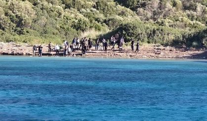 Urla'da düzensiz göçmen operasyonu: Çamur Koyu'nda 33 kişi yakalandı