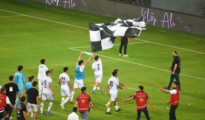 İzmir derbisinde bayrak krizine ağır fatura!