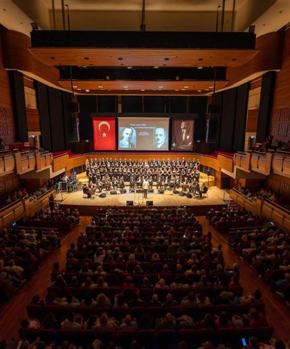 İzmir’de kasım ayı sanatla geçecek! AASSM’nin programı belli oldu