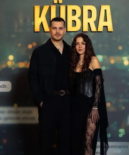 Aslıhan Malbora'dan sevgilisi Çağatay Ulusoy'a set baskını!