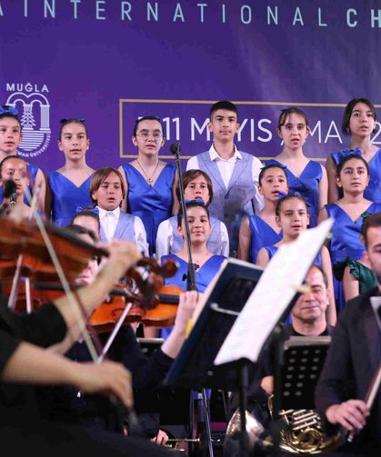 Muğla’da 'Korolar Şöleni'ne müzik ve dansla renkli başlangıç!
