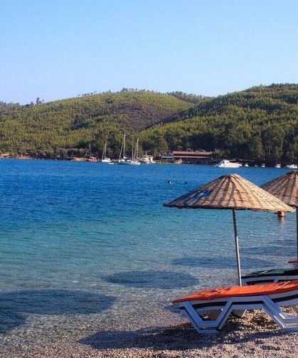 Sadece ikinize ait bir dünya: Ege’nin gizli cennetinde balayı!