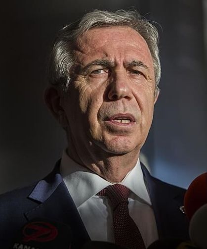 Mansur Yavaş'ın avukatı savcılarla görüşemiyoruz dedi, iktidara yakın kalemden, ''Vay vay vay! Ankara’da tarihi bir gün'' yorumu geldi