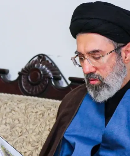 İran dini lideri Mücteba Hamaney'den Körfez ülkelerine çağrı: Gerçek düşmanlara karşı birleşelim!