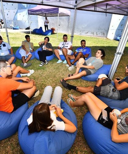 Potalar kuruldu, sahiller hareketlendi! Dopdolu bir program İzmirlileri bekliyor