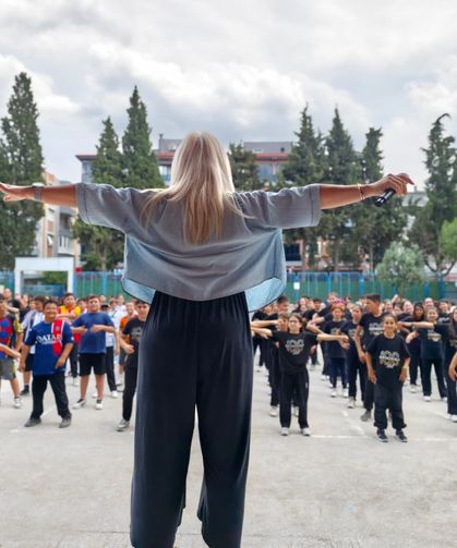 İzmir'de çocuklar hareketli yaşama teşvik ediliyor!