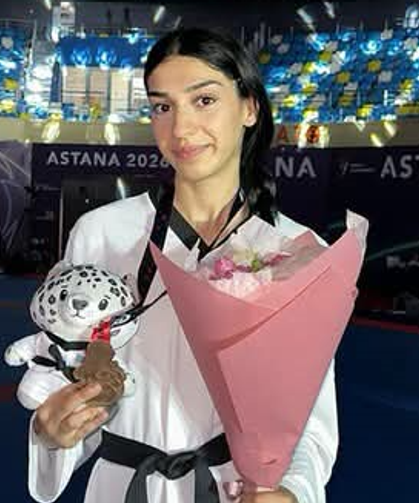 İzmirli Kaan’dan altın Zehra’dan bronz madalya!