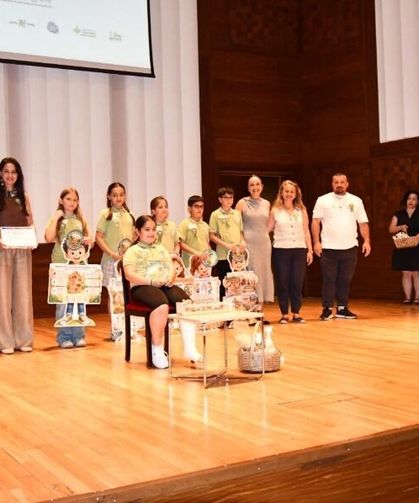 İzmir’de iklim kahramanları sahneye çıktı: Çevre müfettişleri görevde!