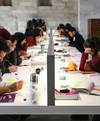 Öğrenci affında sıcak gelişme: İlk aşama tamam, başvuru şartı ve süre belli oldu