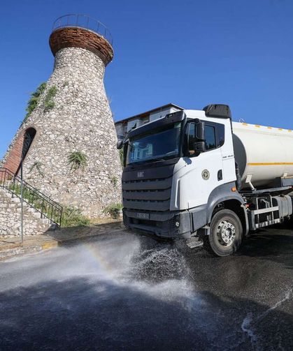 Buca'da temizlik seferberliği: Her noktaya dokunuluyor!