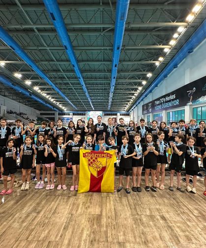 Göztepeli minik sporcular yüzmede 141 madalya topladı!