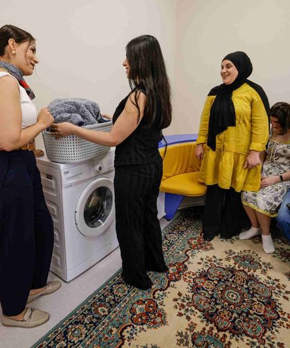 İzmir'den örnek proje! Engelli bireyler kendi hayatlarını yönetmeyi öğreniyor