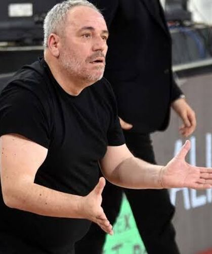 Karşıyaka'da sponsorluk krizi, Kandemir'i de beklemeye aldı!